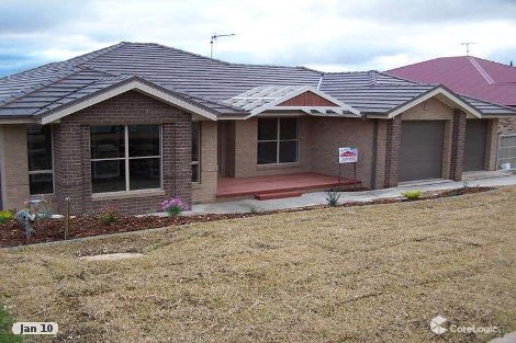 44 Kansas Dr, Tolland, NSW 2650