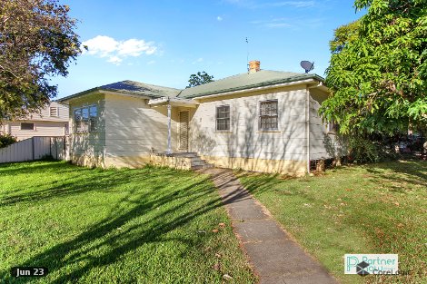 2 David St, South Tamworth, NSW 2340