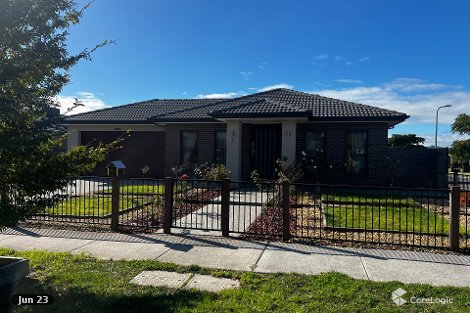 7 Papley Ave, Lang Lang, VIC 3984