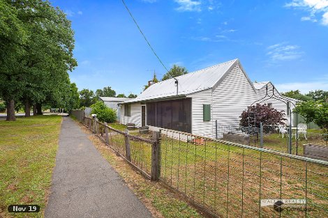 12 Hilliers St, Newstead, VIC 3462