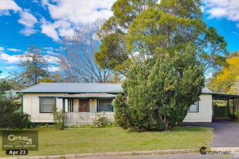 8 First St, Warragamba, NSW 2752