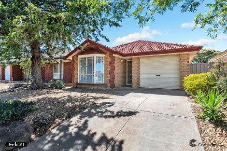 32 Jacaranda Dr, Craigmore, SA 5114