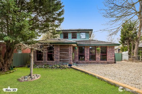 5 Fauna Ave, Badger Creek, VIC 3777