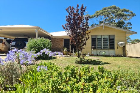 12 Janitor St, Broomehill Village, WA 6318