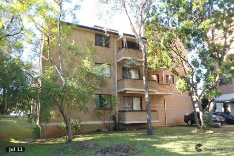 2/24 Sir Joseph Banks St, Bankstown, NSW 2200