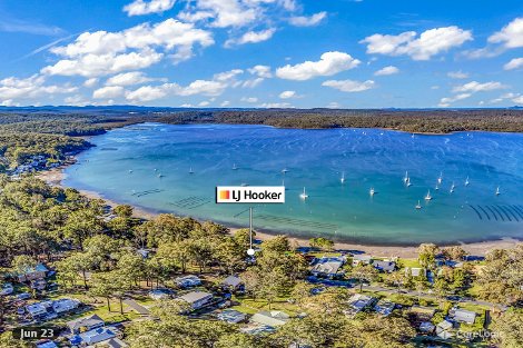 16 Cove Bvd, North Arm Cove, NSW 2324