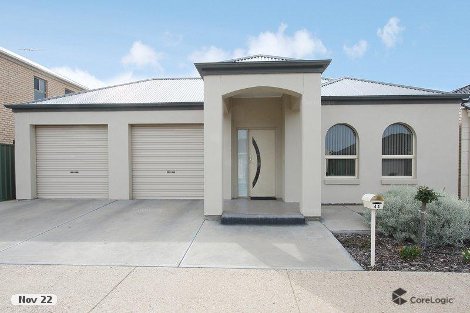 44 Lord Howe Cres, Mawson Lakes, SA 5095