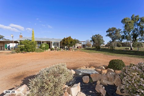 211 Quarry Rd, Barnawartha North, VIC 3691