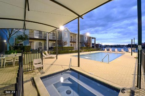 61/20 Apollo Pl, Halls Head, WA 6210