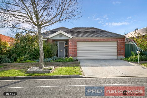 92 Stirling Dr, Lake Gardens, VIC 3355