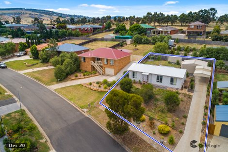 26 Lewis St, Darley, VIC 3340