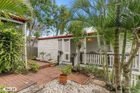 120 Hawthorne Rd, Hawthorne, QLD 4171