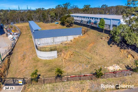 4 Dalrymple Dr, Toolooa, QLD 4680