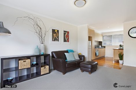 2/6-8 Olive Gr, Parkdale, VIC 3195