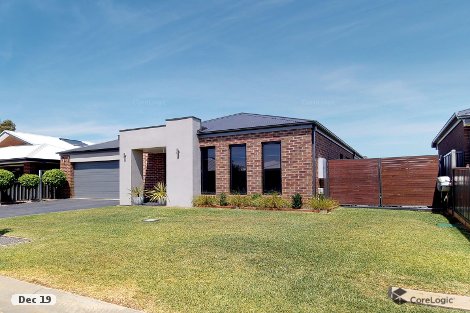 3 Stringybark Dr, Swan Hill, VIC 3585