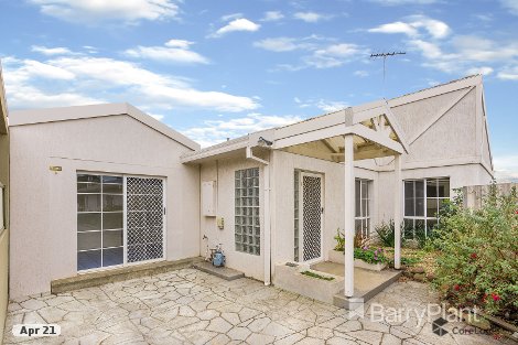 2/30 Edgar St, Werribee, VIC 3030