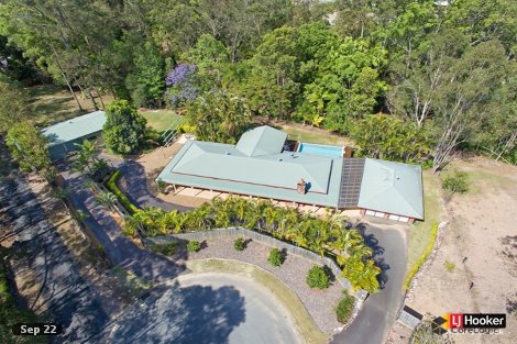 4 La Vista Ct, Cashmere, QLD 4500