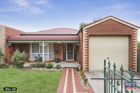 8a Hamlet St, Quarry Hill, VIC 3550