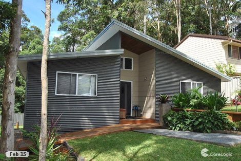 10 Harcourt Cres, Smiths Lake, NSW 2428