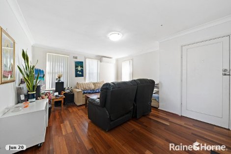 35 Welwyn Rd, Canley Heights, NSW 2166