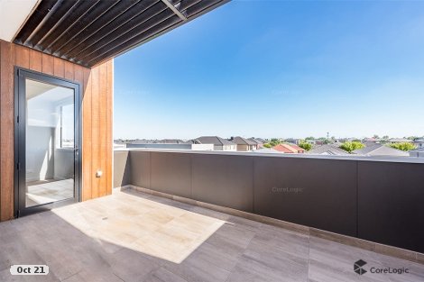 31/2 Monckton Pl, Caroline Springs, VIC 3023