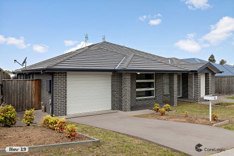 4 Sandpiper Cct, Aberglasslyn, NSW 2320