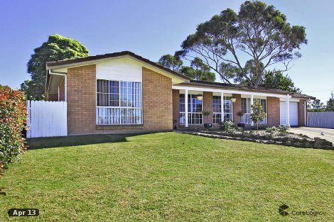 4 Folia Cl, West Nowra, NSW 2541