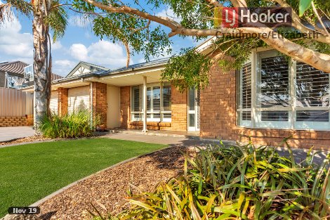 14 Manchester Cct, Craigmore, SA 5114