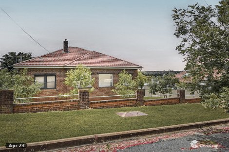 6 Lynch St, Young, NSW 2594