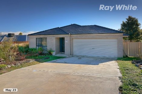 4 Benjamin Bvd, Tangambalanga, VIC 3691