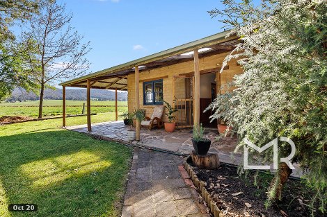 6135 Mansfield-Whitfield Rd, Whitfield, VIC 3733