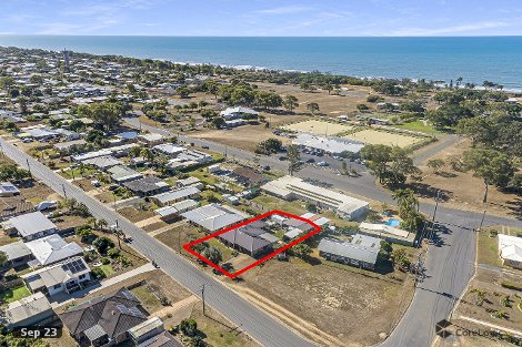 30 Orchid Dr, Moore Park Beach, QLD 4670