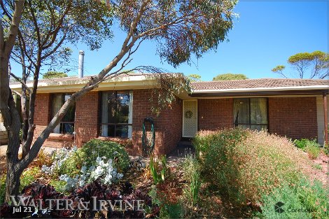 38 Caswell Dr, Hallett Cove, SA 5158