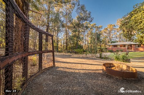 17 Springs St, Cockatoo, VIC 3781