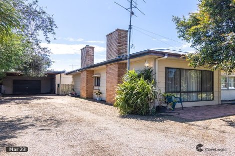 18 Edinburgh Rd, Edenhope, VIC 3318