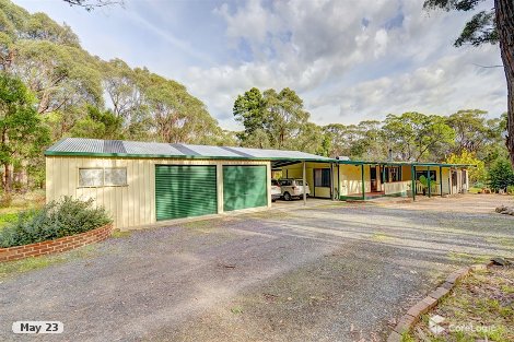 30 Grevillea Dr, Enfield, VIC 3352