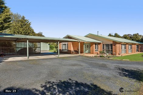 6 Kearns Cl, Broadford, VIC 3658