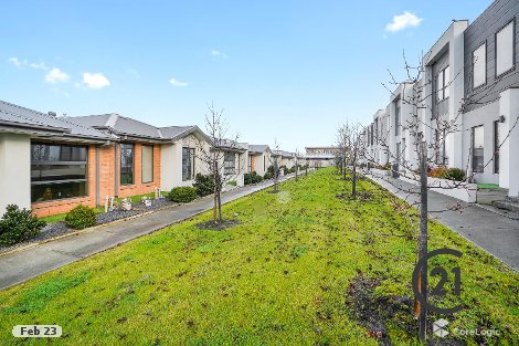 15 Supplejack Walk, Cranbourne North, VIC 3977