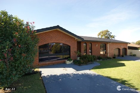 35 Blaxland Ave, Luddenham, NSW 2745