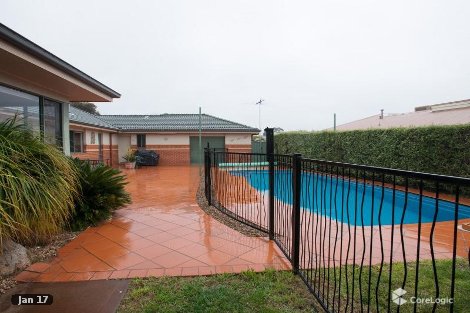 12 Rae Ct, Darley, VIC 3340