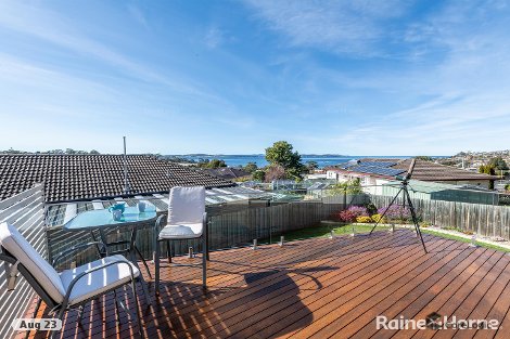 2/9 Crystal Downs Dr, Blackmans Bay, TAS 7052