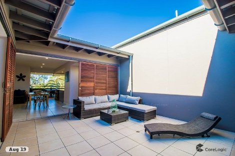 15 Ocean Beach Dr, Agnes Water, QLD 4677