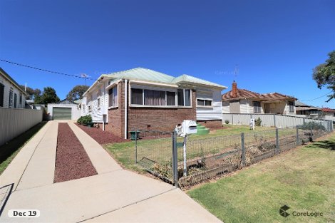 36 Currawong St, Young, NSW 2594