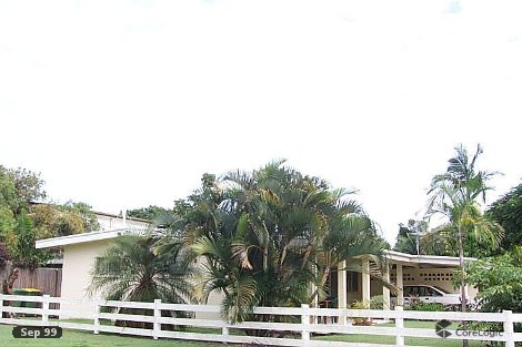 2 Roslyn Cl, Yorkeys Knob, QLD 4878