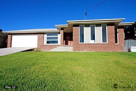 1 Boswell St, Tolland, NSW 2650