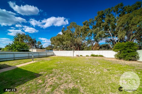 4 Kobi Pl, Glenfield Park, NSW 2650