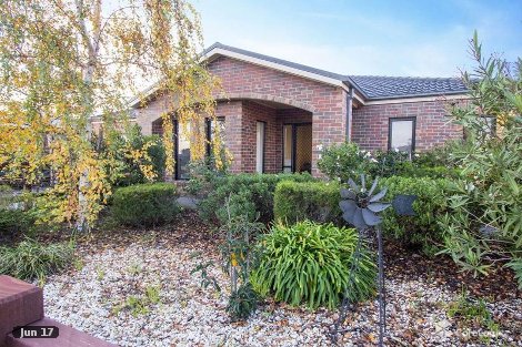 42 Howitt Ave, Eastwood, VIC 3875