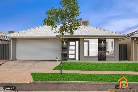 51 Atherstone Bvd, Strathtulloh, VIC 3338