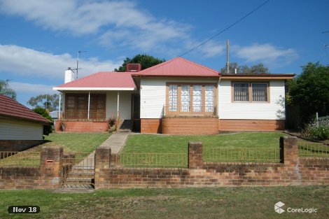 18 North Ave, Quirindi, NSW 2343