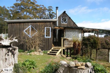 302 Cowens Rd, Gardners Bay, TAS 7112